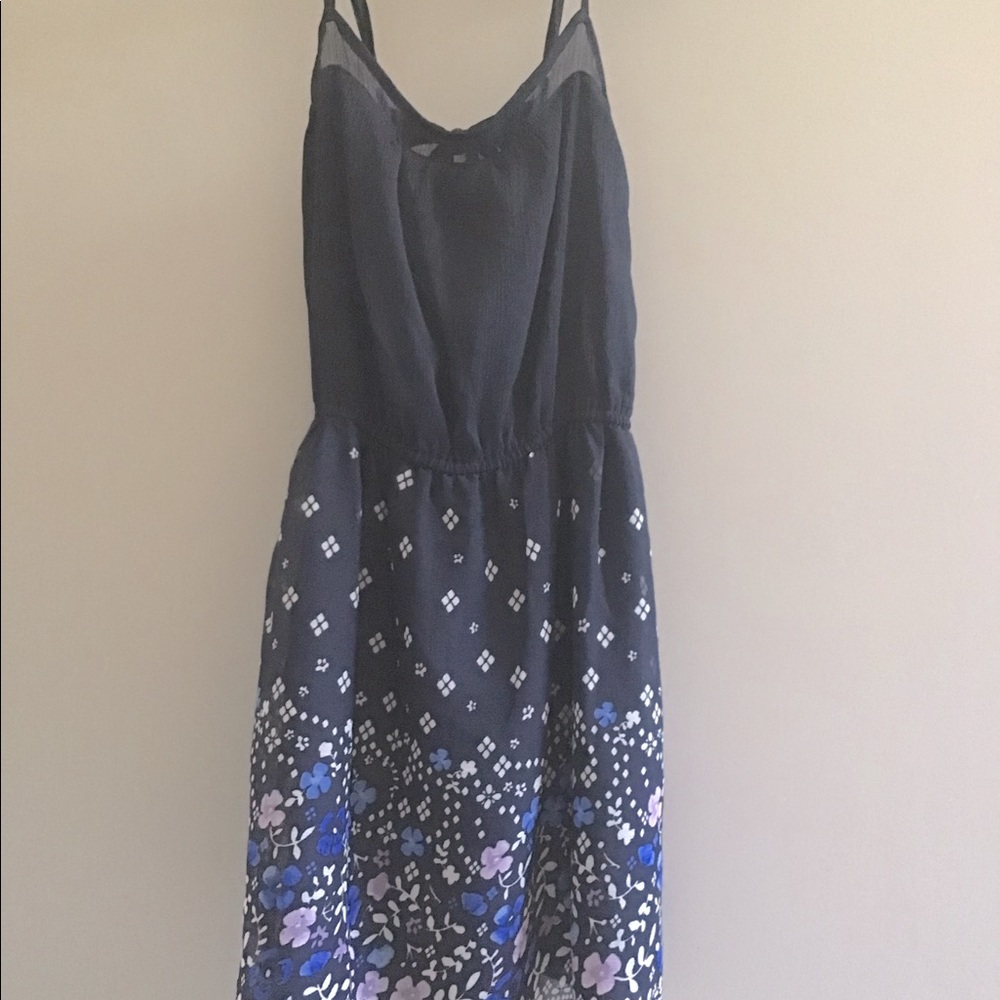 Abercrombie and fitch dress size small